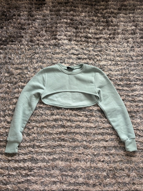 Vivre La Vie Tops - Cropped Sage Green Long Sleeve Shrug Crop Cardigan Size S